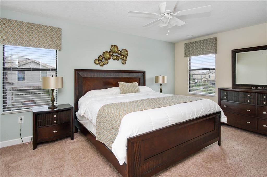 1451 MYRTLEWOOD STREET, DAVENPORT, Florida 33896, 5 Bedrooms Bedrooms, 9 Rooms Rooms,4 BathroomsBathrooms,Residential,For sale,MYRTLEWOOD,O5542971