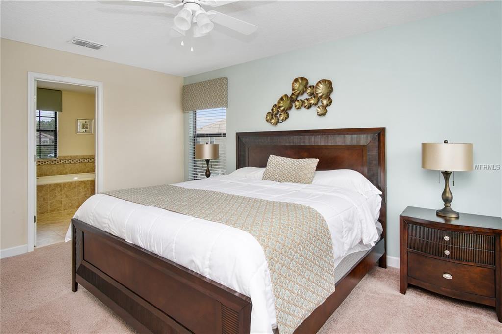 1451 MYRTLEWOOD STREET, DAVENPORT, Florida 33896, 5 Bedrooms Bedrooms, 9 Rooms Rooms,4 BathroomsBathrooms,Residential,For sale,MYRTLEWOOD,O5542971