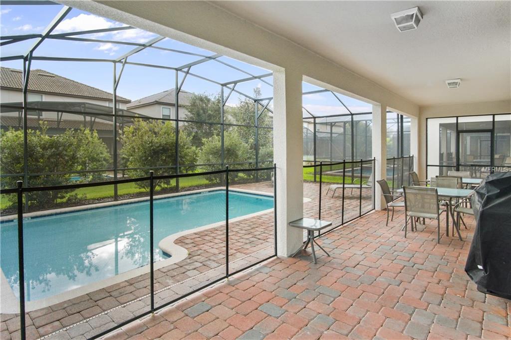 1451 MYRTLEWOOD STREET, DAVENPORT, Florida 33896, 5 Bedrooms Bedrooms, 9 Rooms Rooms,4 BathroomsBathrooms,Residential,For sale,MYRTLEWOOD,O5542971