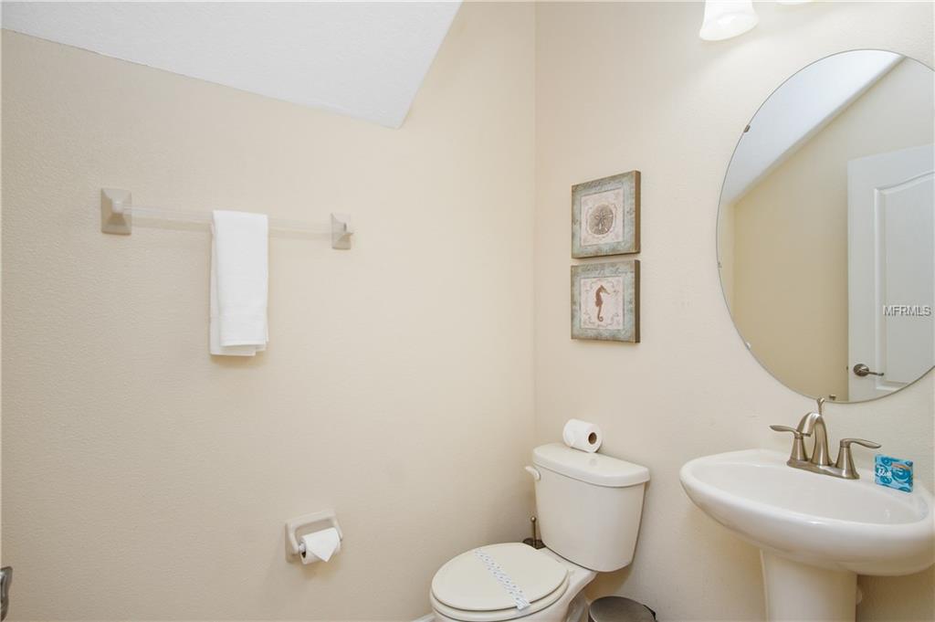 1451 MYRTLEWOOD STREET, DAVENPORT, Florida 33896, 5 Bedrooms Bedrooms, 9 Rooms Rooms,4 BathroomsBathrooms,Residential,For sale,MYRTLEWOOD,O5542971