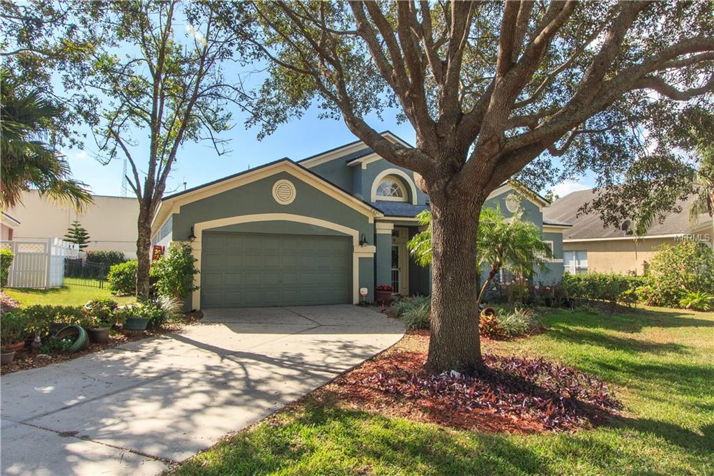 8001 SAINT ANDREWS CIRCLE, ORLANDO, Florida 32835, 3 Bedrooms Bedrooms, 9 Rooms Rooms,3 BathroomsBathrooms,Residential,For sale,SAINT ANDREWS,O5550643