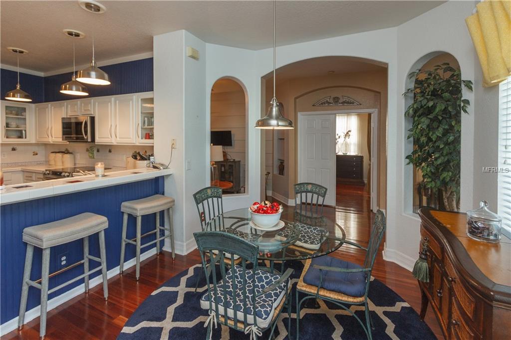 8001 SAINT ANDREWS CIRCLE, ORLANDO, Florida 32835, 3 Bedrooms Bedrooms, 9 Rooms Rooms,3 BathroomsBathrooms,Residential,For sale,SAINT ANDREWS,O5550643