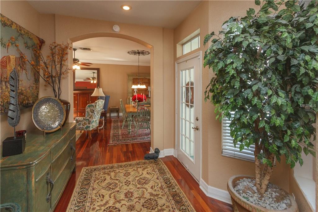 8001 SAINT ANDREWS CIRCLE, ORLANDO, Florida 32835, 3 Bedrooms Bedrooms, 9 Rooms Rooms,3 BathroomsBathrooms,Residential,For sale,SAINT ANDREWS,O5550643