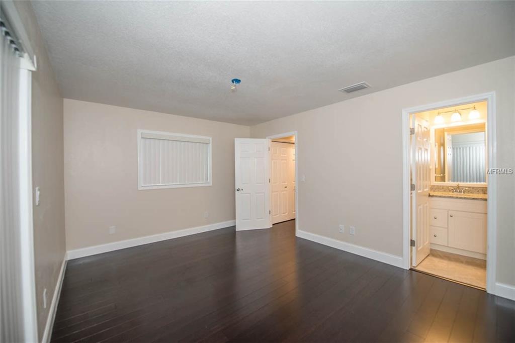 401 DORCHESTER PLACE, SUN CITY CENTER, Florida 33573, 1 Bedroom Bedrooms, 3 Rooms Rooms,1 BathroomBathrooms,Residential,For sale,DORCHESTER,R4707226