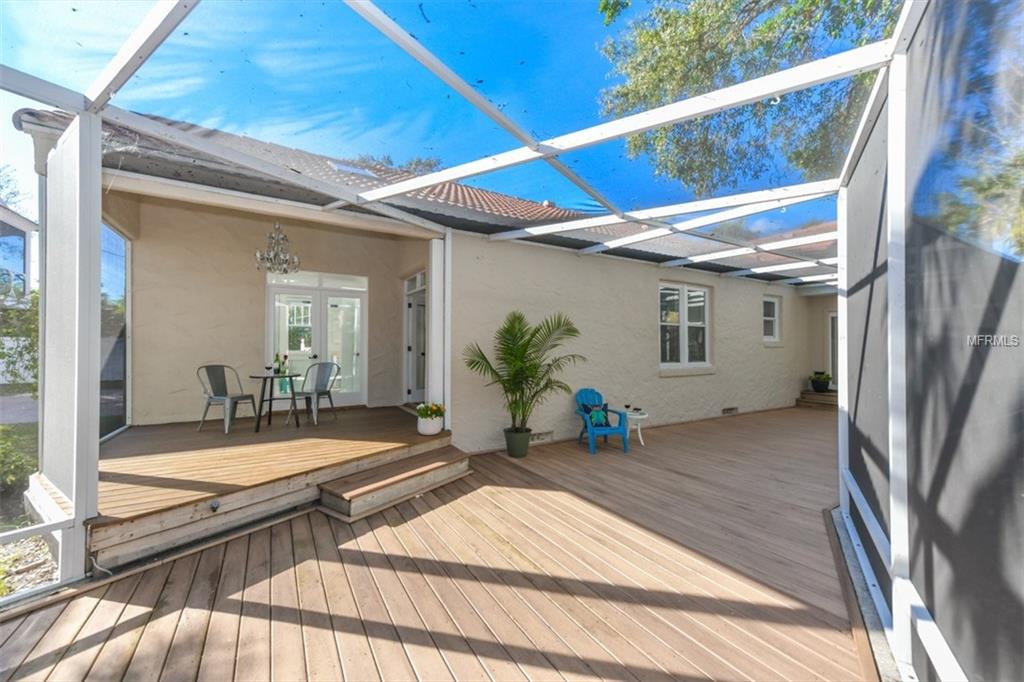 1936 GROVE STREET, SARASOTA, Florida 34239, 4 Bedrooms Bedrooms, 6 Rooms Rooms,4 BathroomsBathrooms,Residential,For sale,GROVE,A4206863