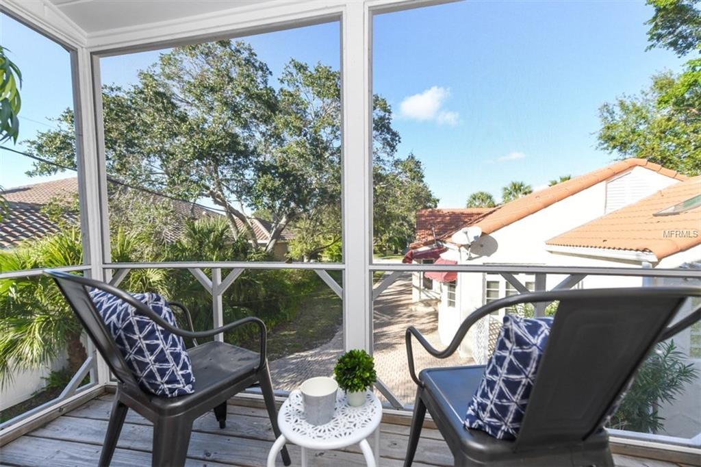 1936 GROVE STREET, SARASOTA, Florida 34239, 4 Bedrooms Bedrooms, 6 Rooms Rooms,4 BathroomsBathrooms,Residential,For sale,GROVE,A4206863