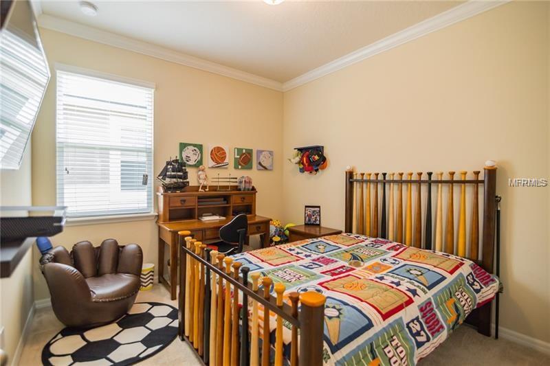 5003 LONGMEADOW PARK STREET, ORLANDO, Florida 32811, 3 Bedrooms Bedrooms, 7 Rooms Rooms,2 BathroomsBathrooms,Residential,For sale,LONGMEADOW PARK,O5558376