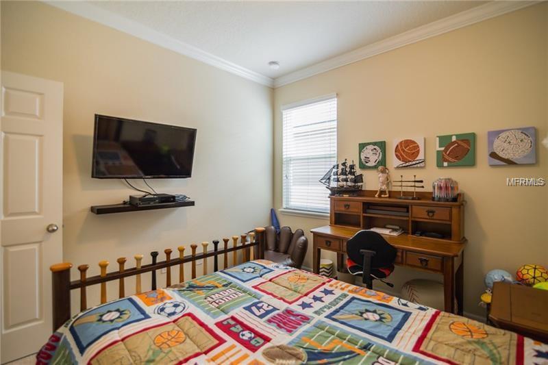 5003 LONGMEADOW PARK STREET, ORLANDO, Florida 32811, 3 Bedrooms Bedrooms, 7 Rooms Rooms,2 BathroomsBathrooms,Residential,For sale,LONGMEADOW PARK,O5558376