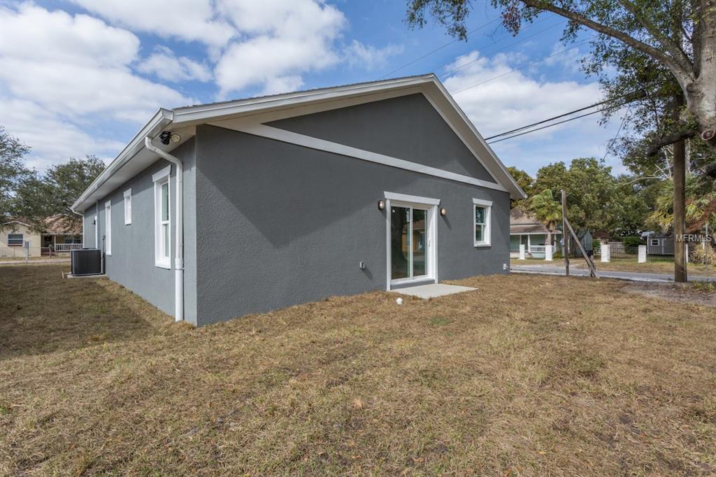 3813 HIGHLAND AVENUE, TAMPA, Florida 33603, 3 Bedrooms Bedrooms, 3 Rooms Rooms,2 BathroomsBathrooms,Residential,For sale,HIGHLAND,T2926319