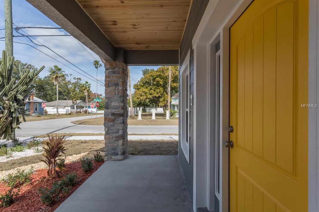 3813 HIGHLAND AVENUE, TAMPA, Florida 33603, 3 Bedrooms Bedrooms, 3 Rooms Rooms,2 BathroomsBathrooms,Residential,For sale,HIGHLAND,T2926319