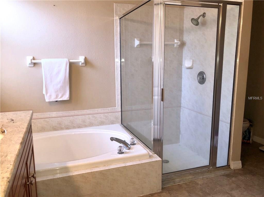 27817 SKY LAKE CIRCLE, WESLEY CHAPEL, Florida 33544, 3 Bedrooms Bedrooms, 8 Rooms Rooms,2 BathroomsBathrooms,Residential,For sale,SKY LAKE,T2927207