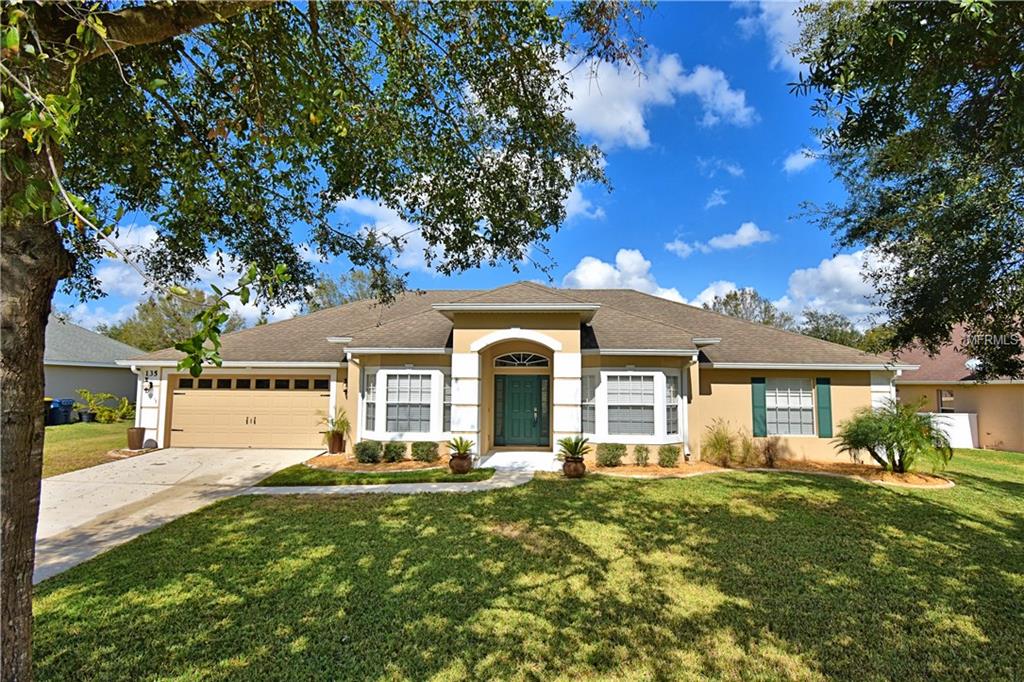 135 COSTA LOOP, AUBURNDALE, Florida 33823, 4 Bedrooms Bedrooms, 11 Rooms Rooms,3 BathroomsBathrooms,Residential,For sale,COSTA,P4719055