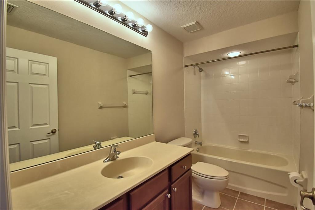 135 COSTA LOOP, AUBURNDALE, Florida 33823, 4 Bedrooms Bedrooms, 11 Rooms Rooms,3 BathroomsBathrooms,Residential,For sale,COSTA,P4719055