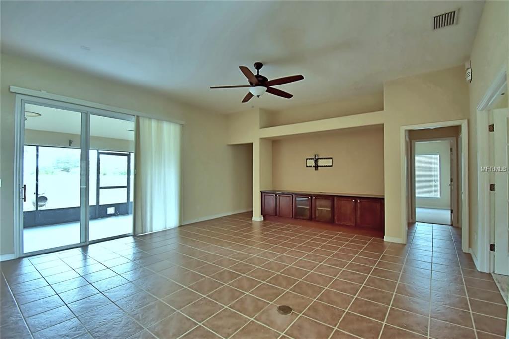 135 COSTA LOOP, AUBURNDALE, Florida 33823, 4 Bedrooms Bedrooms, 11 Rooms Rooms,3 BathroomsBathrooms,Residential,For sale,COSTA,P4719055