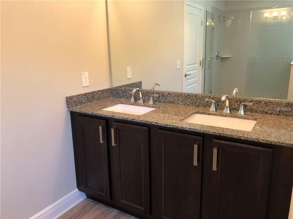 129 24TH AVENUE S, ST PETERSBURG, Florida 33705, 4 Bedrooms Bedrooms, 6 Rooms Rooms,3 BathroomsBathrooms,Residential,For sale,24TH,T2865232