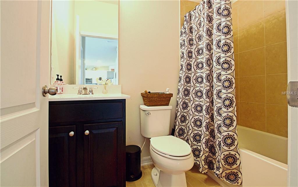 895 BAY BRIDGE CIRCLE, APOPKA, Florida 32703, 4 Bedrooms Bedrooms, 8 Rooms Rooms,3 BathroomsBathrooms,Residential,For sale,BAY BRIDGE,O5546251