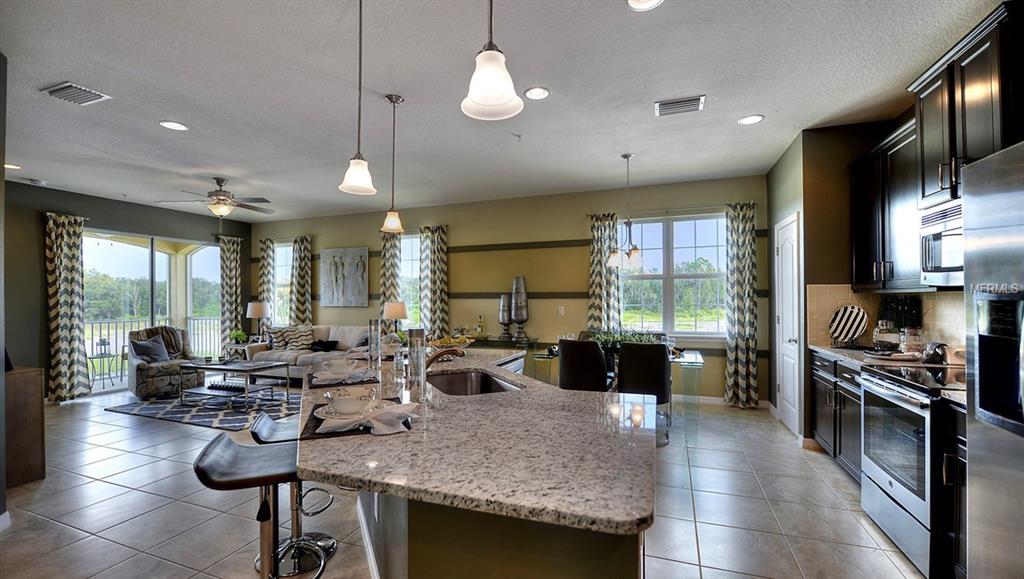 8362 ENCLAVE WAY, SARASOTA, Florida 34243, 3 Bedrooms Bedrooms, 7 Rooms Rooms,2 BathroomsBathrooms,Residential,For sale,ENCLAVE,T2919191