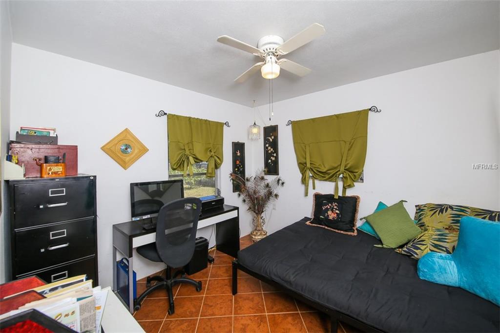 210 LAKEVIEW LANE, ENGLEWOOD, Florida 34223, 2 Bedrooms Bedrooms, 6 Rooms Rooms,1 BathroomBathrooms,Residential,For sale,LAKEVIEW,D5922146