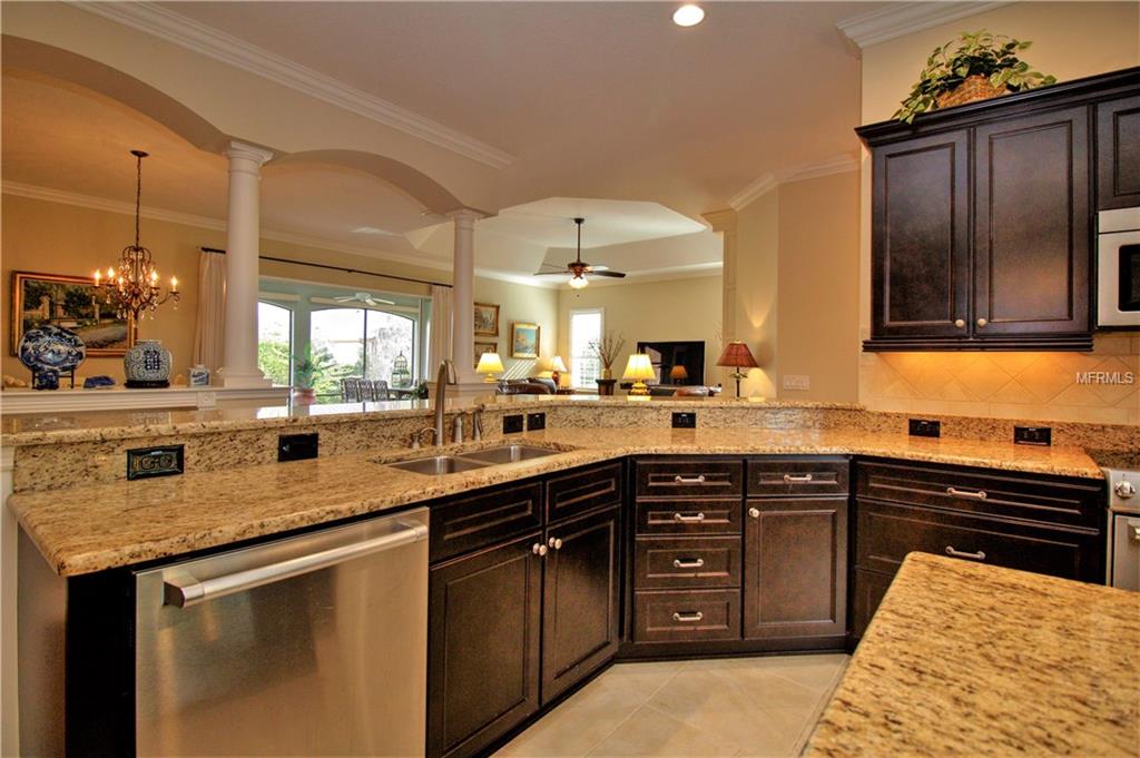 611 WAKE FOREST LANE, THE VILLAGES, Florida 32162, 3 Bedrooms Bedrooms, 7 Rooms Rooms,2 BathroomsBathrooms,Residential,For sale,WAKE FOREST,G4851407