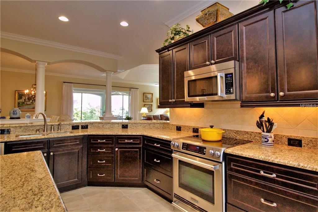 611 WAKE FOREST LANE, THE VILLAGES, Florida 32162, 3 Bedrooms Bedrooms, 7 Rooms Rooms,2 BathroomsBathrooms,Residential,For sale,WAKE FOREST,G4851407