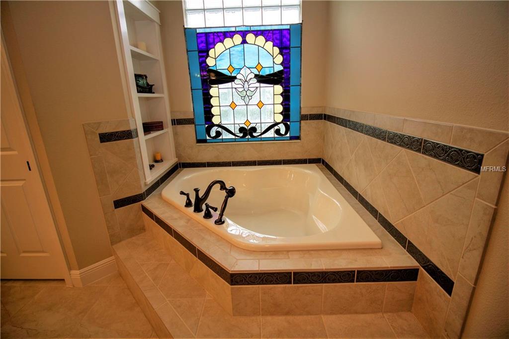 611 WAKE FOREST LANE, THE VILLAGES, Florida 32162, 3 Bedrooms Bedrooms, 7 Rooms Rooms,2 BathroomsBathrooms,Residential,For sale,WAKE FOREST,G4851407