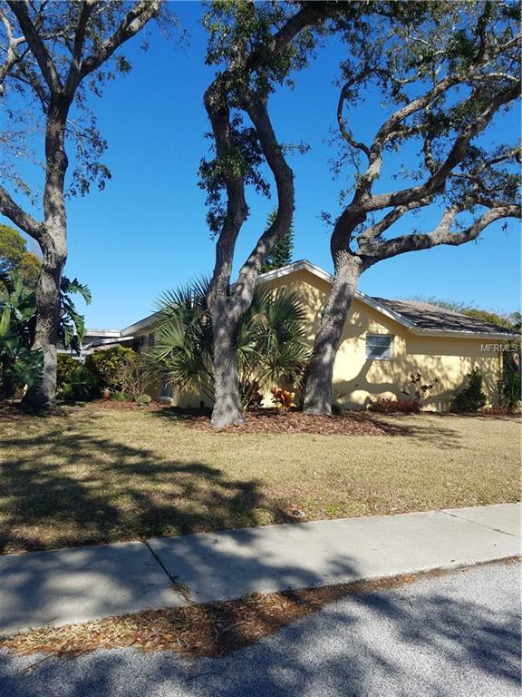 3835 EDGEMONT DRIVE, NEW PORT RICHEY, Florida 34652, 2 Bedrooms Bedrooms, 8 Rooms Rooms,1 BathroomBathrooms,Residential,For sale,EDGEMONT,W7636911