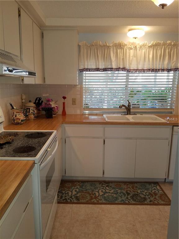 3835 EDGEMONT DRIVE, NEW PORT RICHEY, Florida 34652, 2 Bedrooms Bedrooms, 8 Rooms Rooms,1 BathroomBathrooms,Residential,For sale,EDGEMONT,W7636911