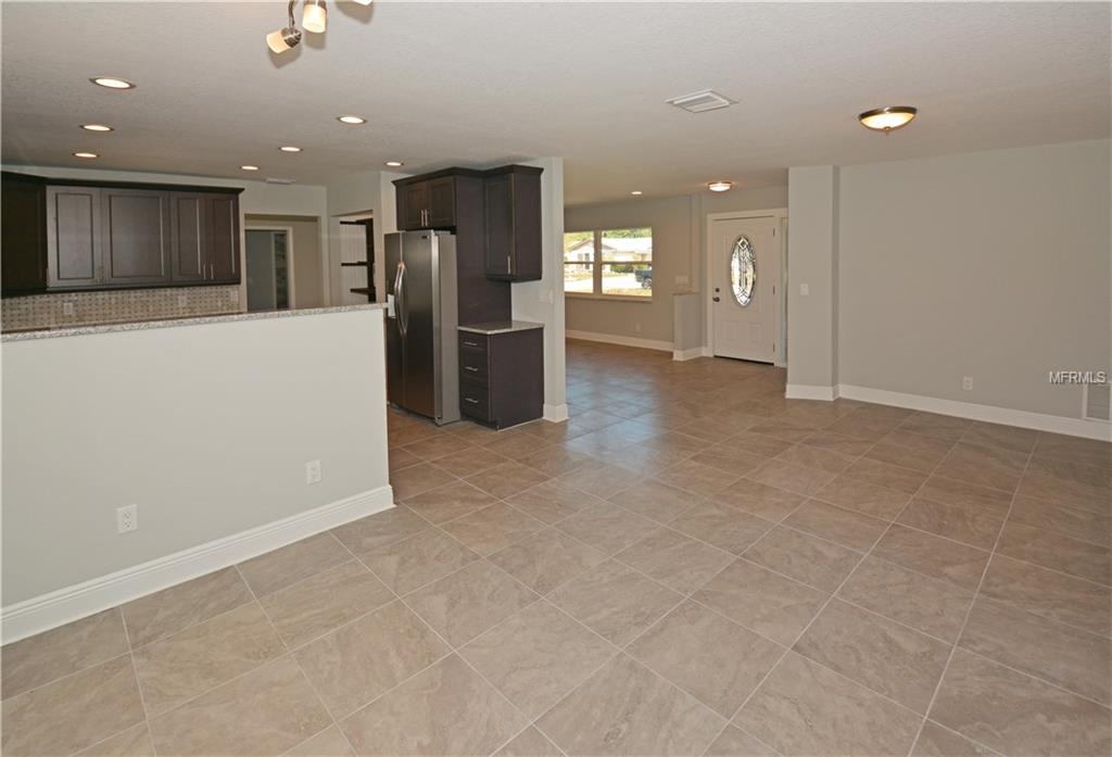 14994 CROMWELL DRIVE, CLEARWATER, Florida 33764, 4 Bedrooms Bedrooms, 10 Rooms Rooms,2 BathroomsBathrooms,Residential,For sale,CROMWELL,U7844885