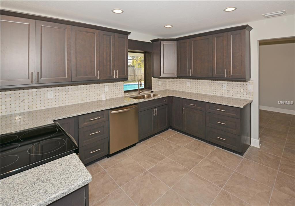 14994 CROMWELL DRIVE, CLEARWATER, Florida 33764, 4 Bedrooms Bedrooms, 10 Rooms Rooms,2 BathroomsBathrooms,Residential,For sale,CROMWELL,U7844885