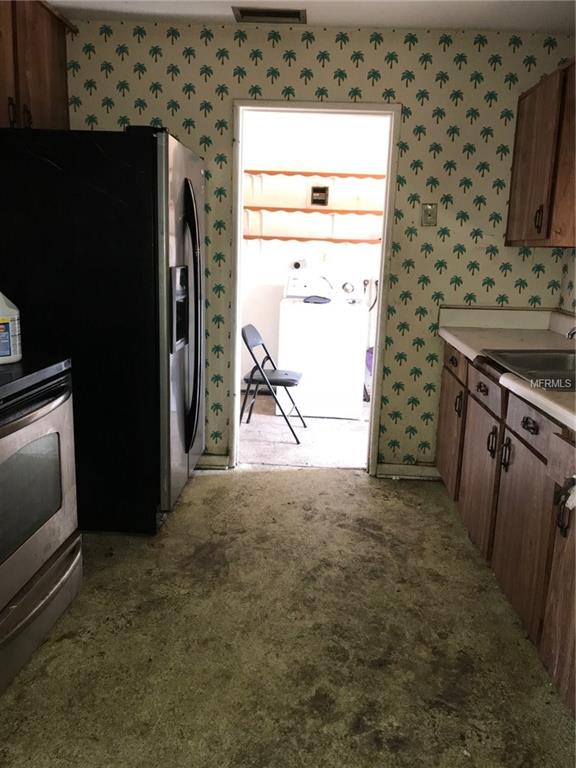 6006 BROOKGREEN AVENUE, ORLANDO, Florida 32809, 4 Bedrooms Bedrooms, 3 Rooms Rooms,1 BathroomBathrooms,Residential,For sale,BROOKGREEN,O5559736