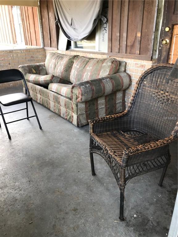 6006 BROOKGREEN AVENUE, ORLANDO, Florida 32809, 4 Bedrooms Bedrooms, 3 Rooms Rooms,1 BathroomBathrooms,Residential,For sale,BROOKGREEN,O5559736