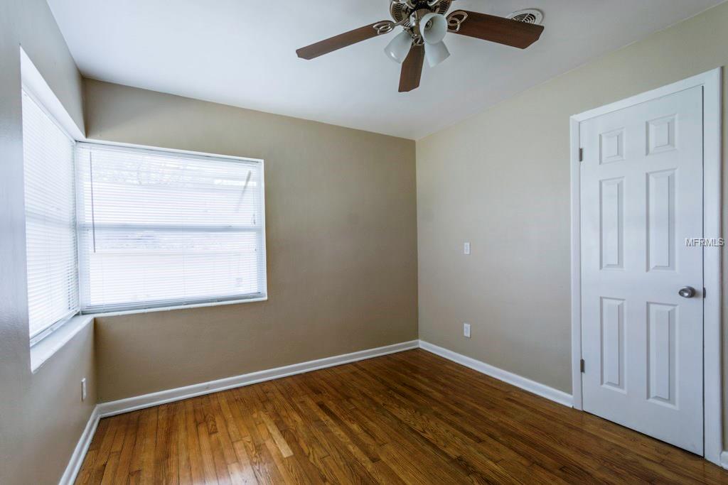 1420 SUNSET POINT ROAD, CLEARWATER, Florida 33755, 4 Bedrooms Bedrooms, 5 Rooms Rooms,2 BathroomsBathrooms,Residential,For sale,SUNSET POINT,T2927616