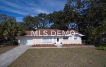 1420 SUNSET POINT ROAD, CLEARWATER, Florida 33755, 4 Bedrooms Bedrooms, 5 Rooms Rooms,2 BathroomsBathrooms,Residential,For sale,SUNSET POINT,T2927616