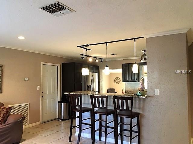 10402 VALENCIA ROAD, SEMINOLE, Florida 33772, 4 Bedrooms Bedrooms, 7 Rooms Rooms,3 BathroomsBathrooms,Residential,For sale,VALENCIA,U7847488