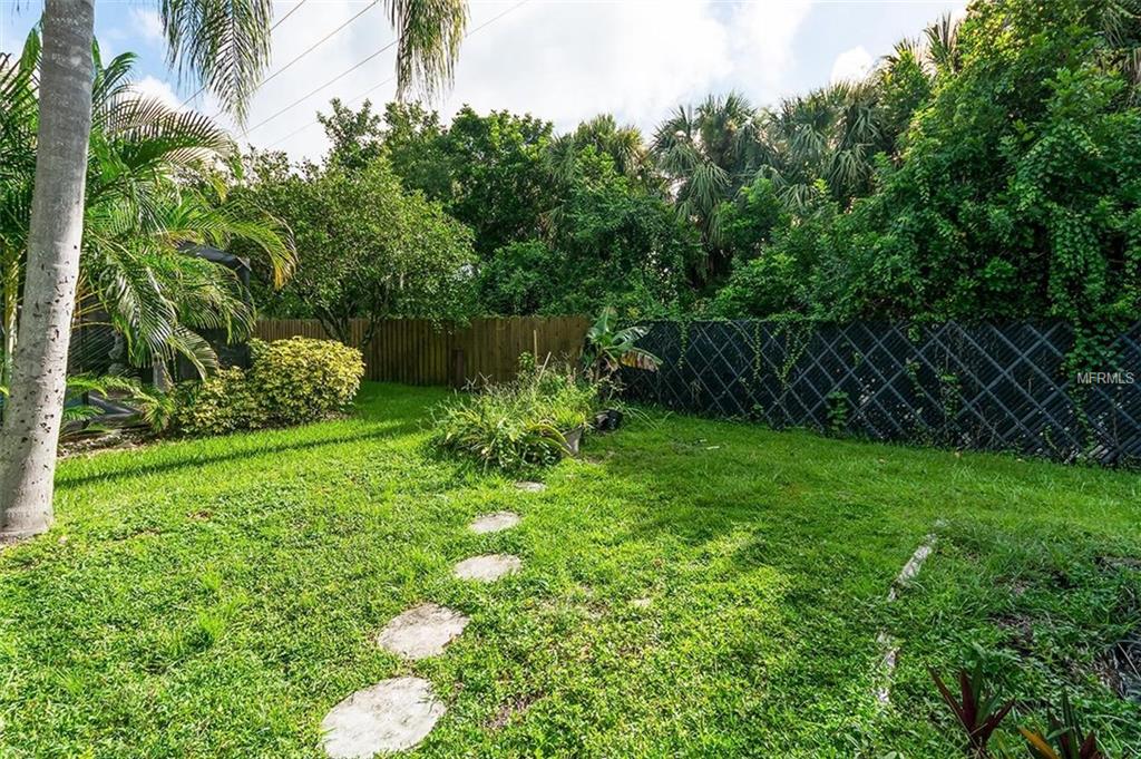 4565 CHARING CROSS ROAD, SARASOTA, Florida 34241, 4 Bedrooms Bedrooms, 3 Rooms Rooms,2 BathroomsBathrooms,Residential,For sale,CHARING CROSS,A4195101