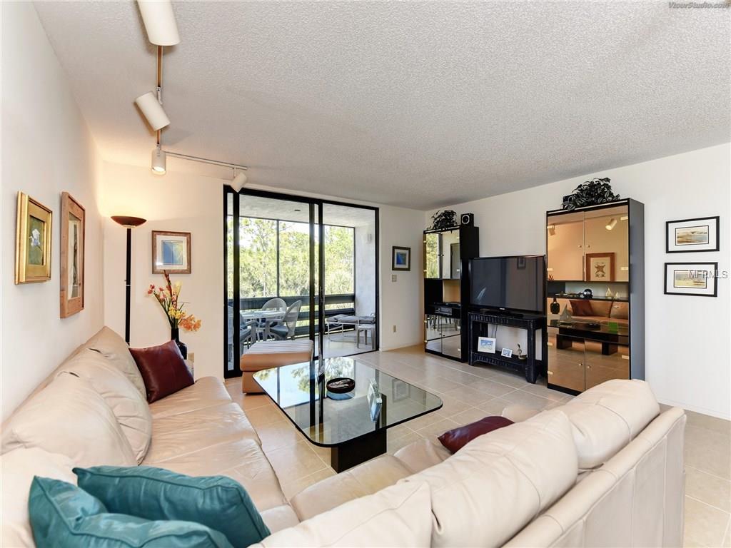 835 BAYPORT WAY, LONGBOAT KEY, Florida 34228, 2 Bedrooms Bedrooms, 7 Rooms Rooms,2 BathroomsBathrooms,Residential,For sale,BAYPORT,A4197607