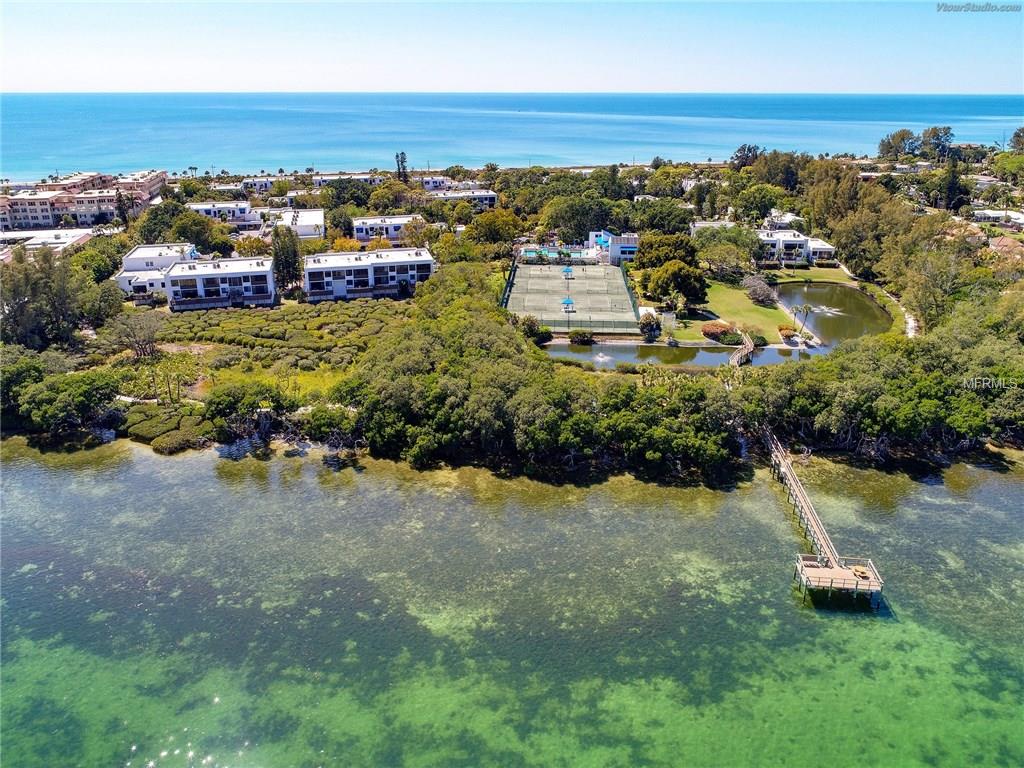 835 BAYPORT WAY, LONGBOAT KEY, Florida 34228, 2 Bedrooms Bedrooms, 7 Rooms Rooms,2 BathroomsBathrooms,Residential,For sale,BAYPORT,A4197607