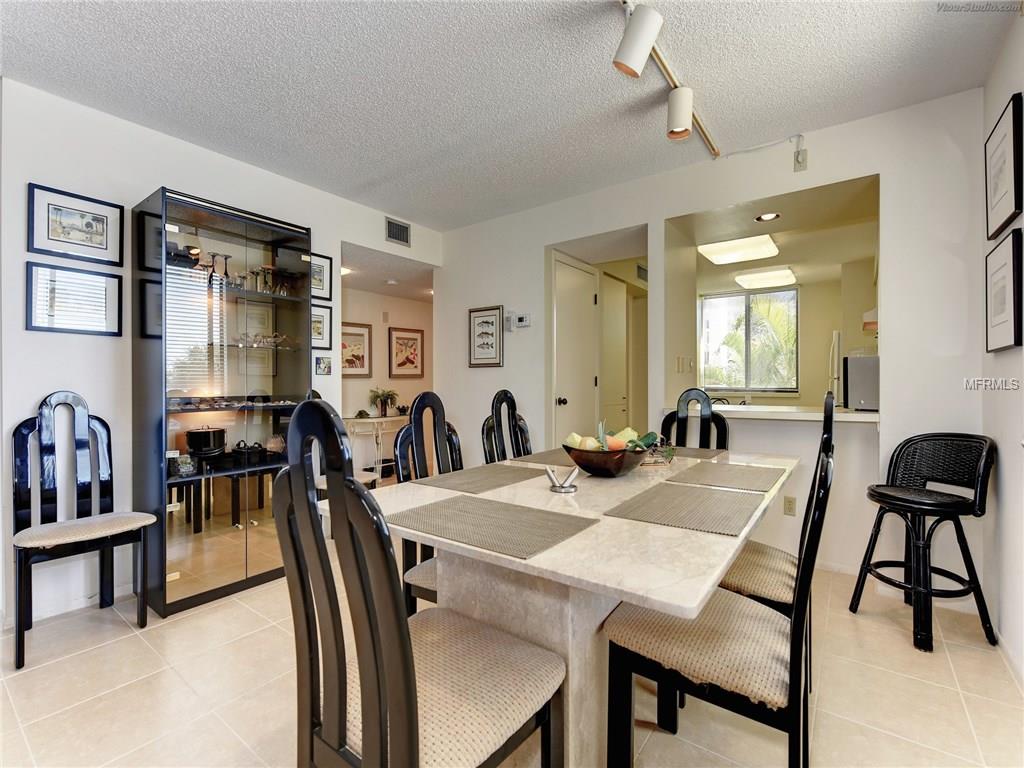 835 BAYPORT WAY, LONGBOAT KEY, Florida 34228, 2 Bedrooms Bedrooms, 7 Rooms Rooms,2 BathroomsBathrooms,Residential,For sale,BAYPORT,A4197607