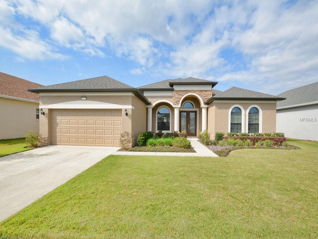 8727 BRIDGEPORT BAY CIRCLE, MOUNT DORA, Florida 32757, 3 Bedrooms Bedrooms, 12 Rooms Rooms,2 BathroomsBathrooms,Residential,For sale,BRIDGEPORT BAY CIRCLE,G4848580
