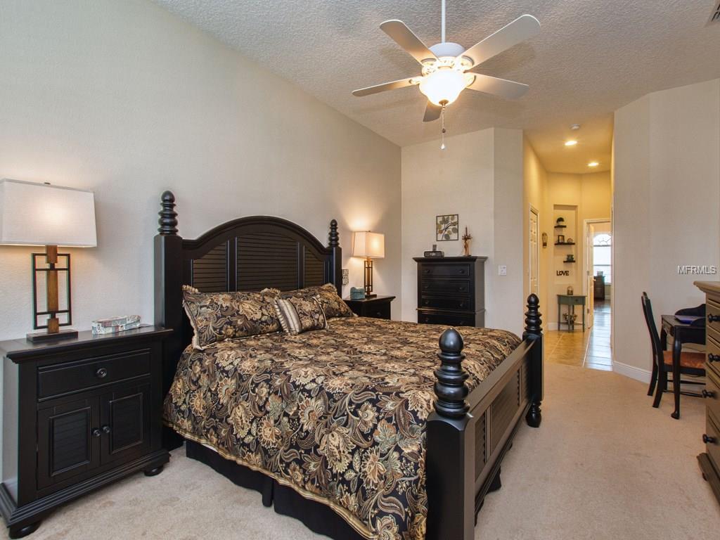 8727 BRIDGEPORT BAY CIRCLE, MOUNT DORA, Florida 32757, 3 Bedrooms Bedrooms, 12 Rooms Rooms,2 BathroomsBathrooms,Residential,For sale,BRIDGEPORT BAY CIRCLE,G4848580