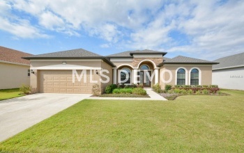 8727 BRIDGEPORT BAY CIRCLE, MOUNT DORA, Florida 32757, 3 Bedrooms Bedrooms, 12 Rooms Rooms,2 BathroomsBathrooms,Residential,For sale,BRIDGEPORT BAY CIRCLE,G4848580