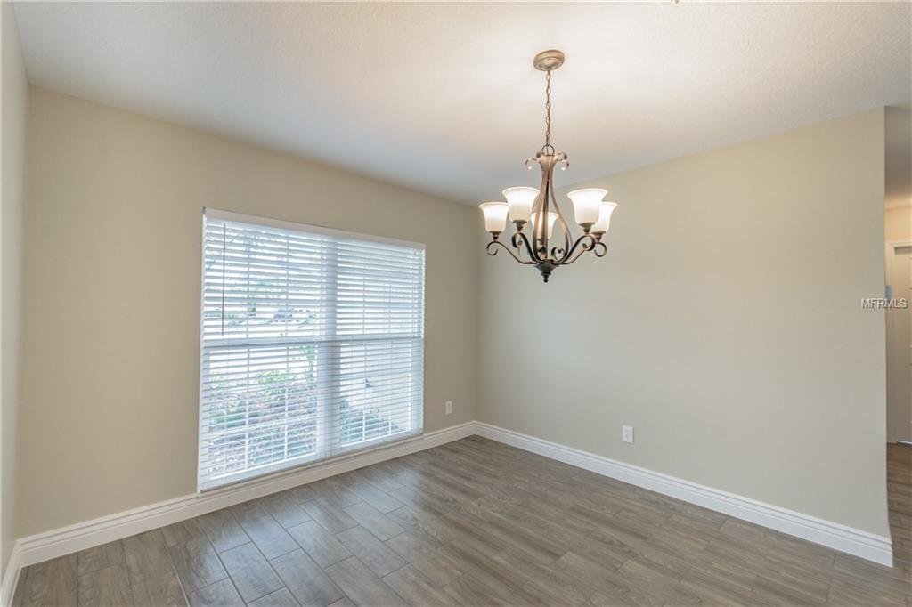 4002 BRIARLAKE DRIVE, VALRICO, Florida 33596, 4 Bedrooms Bedrooms, 6 Rooms Rooms,2 BathroomsBathrooms,Residential,For sale,BRIARLAKE,T2923286