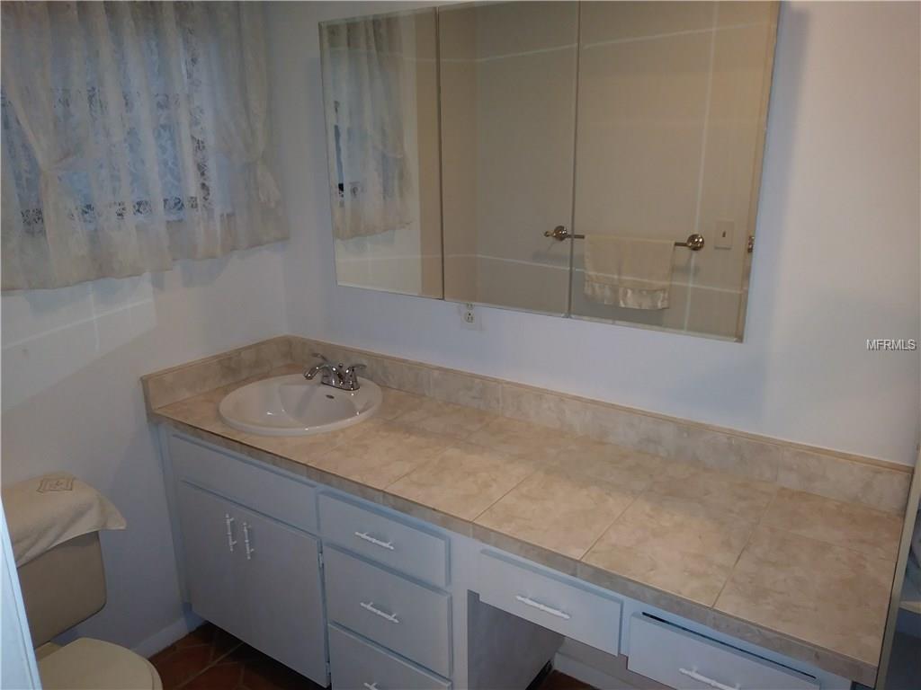 6332 S MACDILL AVENUE, TAMPA, Florida 33611, 3 Bedrooms Bedrooms, 6 Rooms Rooms,2 BathroomsBathrooms,Residential,For sale,MACDILL,T2924270