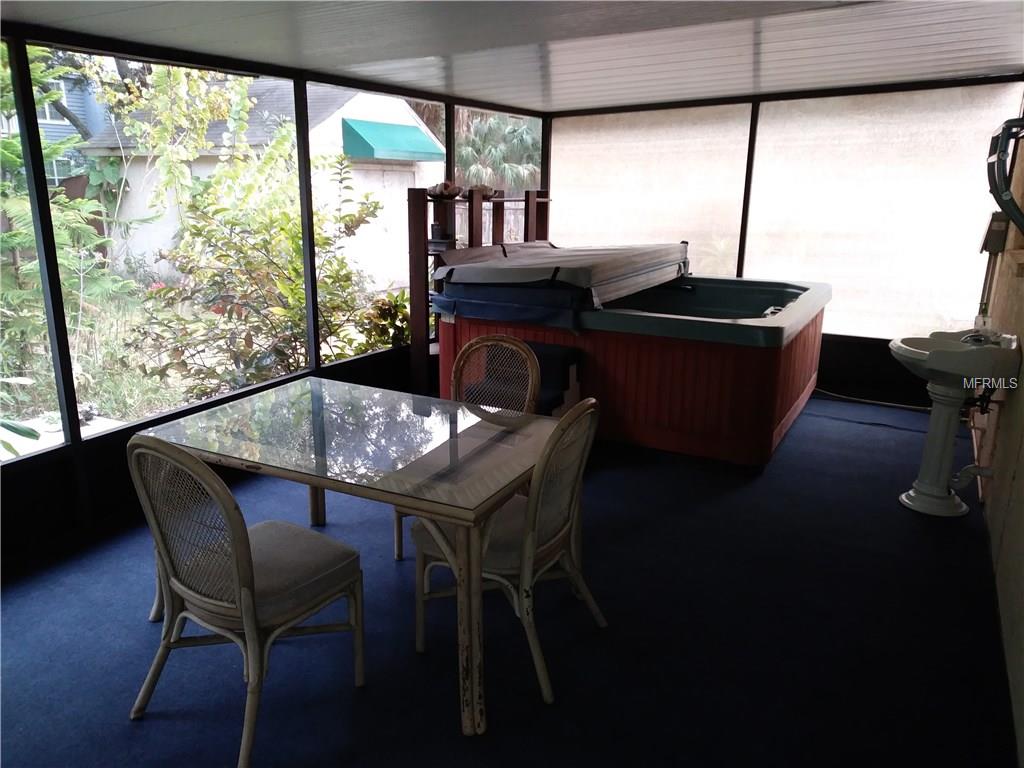 6332 S MACDILL AVENUE, TAMPA, Florida 33611, 3 Bedrooms Bedrooms, 6 Rooms Rooms,2 BathroomsBathrooms,Residential,For sale,MACDILL,T2924270