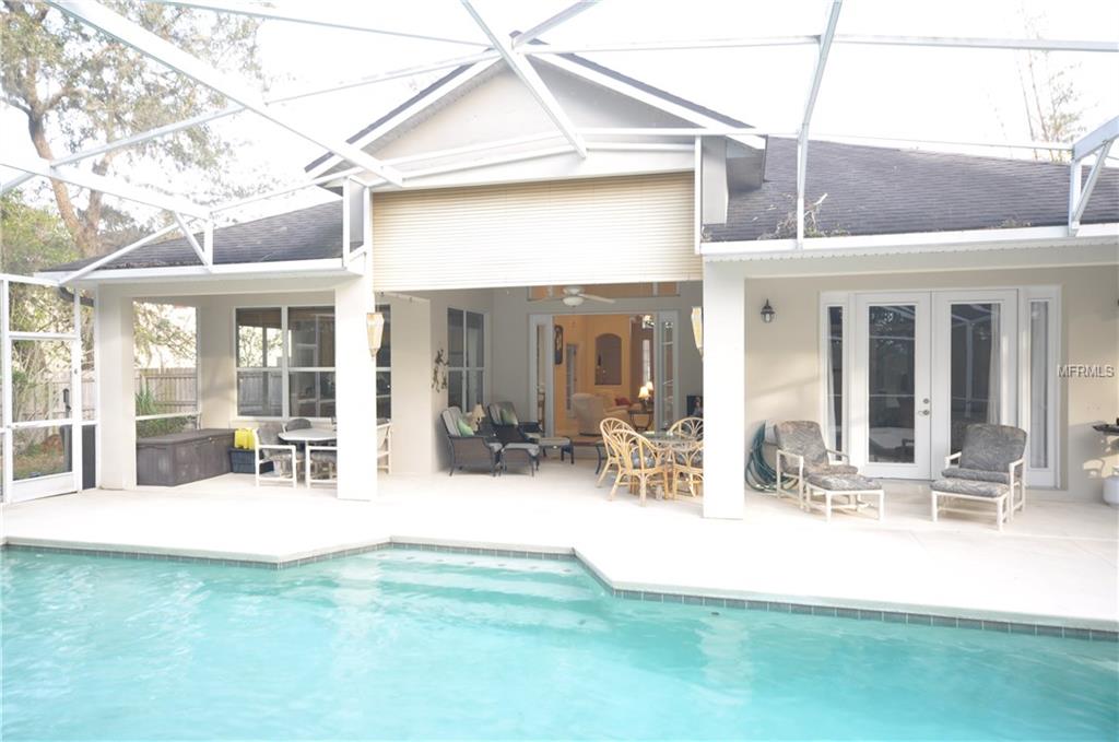 130 PINEWOOD COURT, DAVENPORT, Florida 33896, 3 Bedrooms Bedrooms, 9 Rooms Rooms,3 BathroomsBathrooms,Residential,For sale,PINEWOOD,O5558388