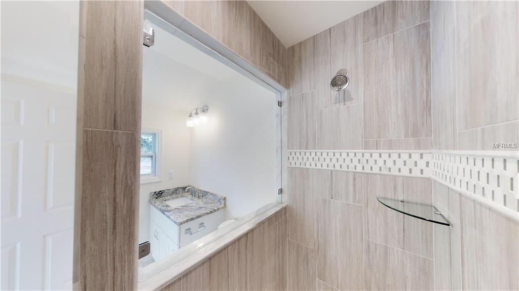 1750 BLACKWOOD AVENUE, GOTHA, Florida 34734, 3 Bedrooms Bedrooms, 12 Rooms Rooms,2 BathroomsBathrooms,Residential,For sale,BLACKWOOD,O5559176