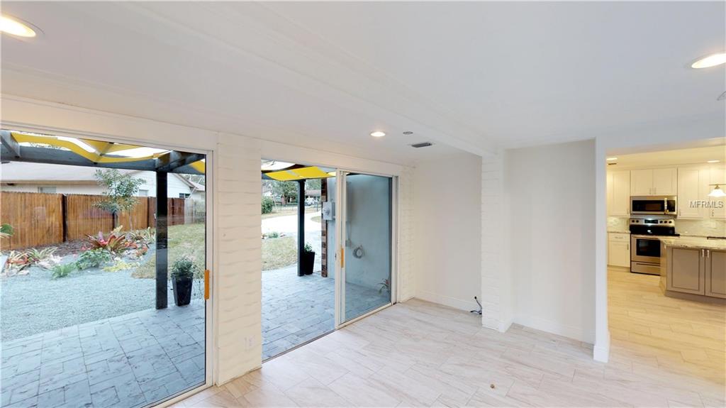 1750 BLACKWOOD AVENUE, GOTHA, Florida 34734, 3 Bedrooms Bedrooms, 12 Rooms Rooms,2 BathroomsBathrooms,Residential,For sale,BLACKWOOD,O5559176