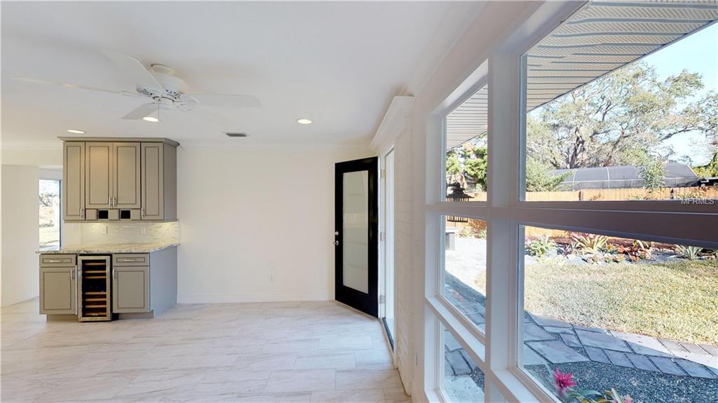 1750 BLACKWOOD AVENUE, GOTHA, Florida 34734, 3 Bedrooms Bedrooms, 12 Rooms Rooms,2 BathroomsBathrooms,Residential,For sale,BLACKWOOD,O5559176