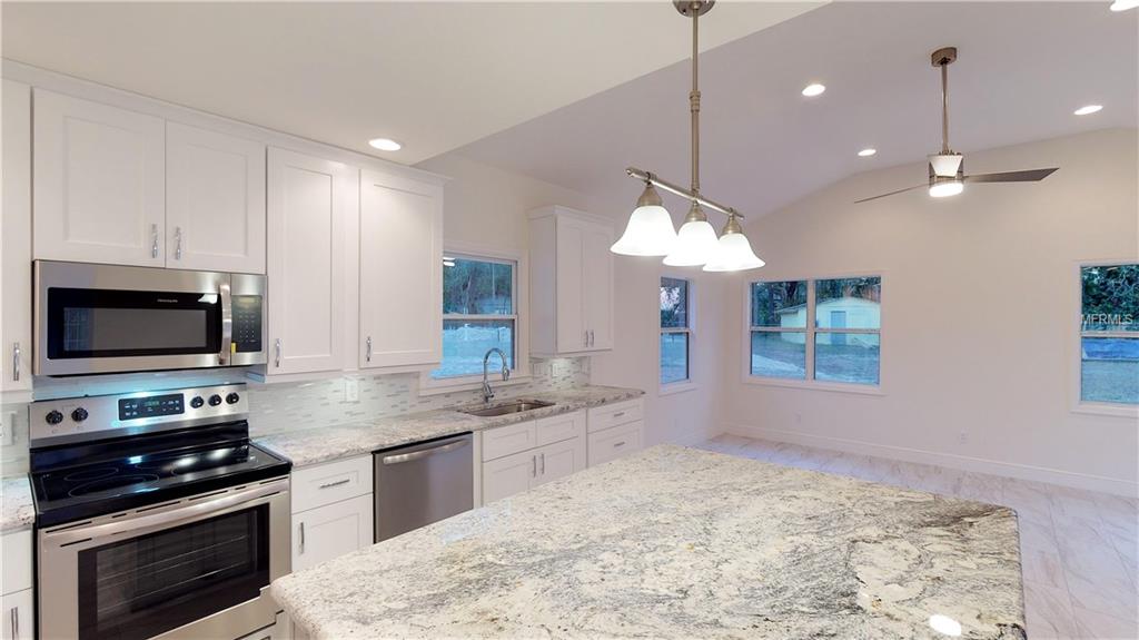 1750 BLACKWOOD AVENUE, GOTHA, Florida 34734, 3 Bedrooms Bedrooms, 12 Rooms Rooms,2 BathroomsBathrooms,Residential,For sale,BLACKWOOD,O5559176