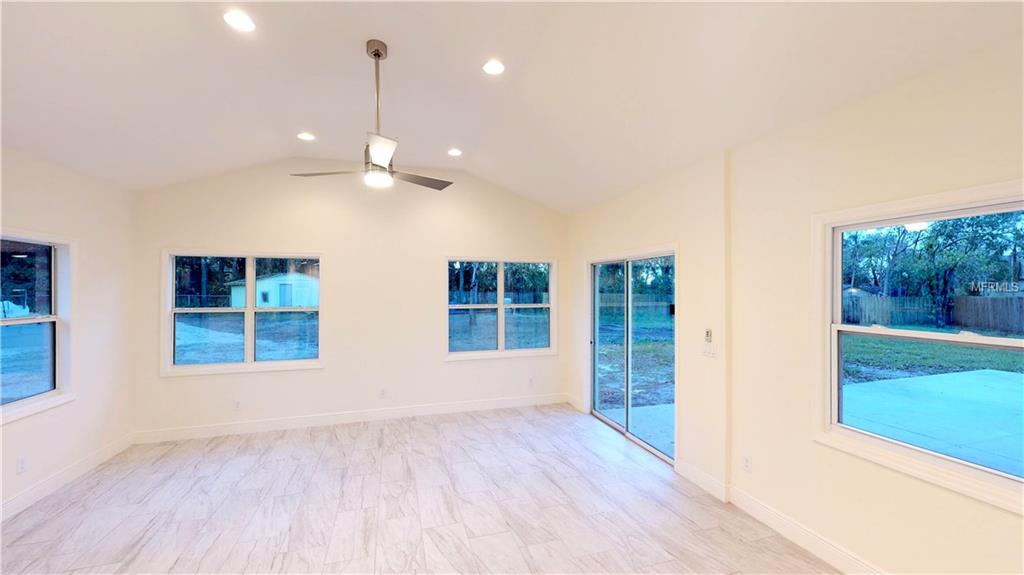 1750 BLACKWOOD AVENUE, GOTHA, Florida 34734, 3 Bedrooms Bedrooms, 12 Rooms Rooms,2 BathroomsBathrooms,Residential,For sale,BLACKWOOD,O5559176